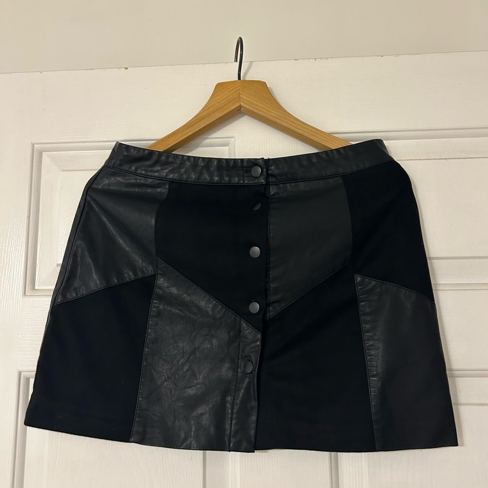Forever 21 suede/leather mini shirt. Size L